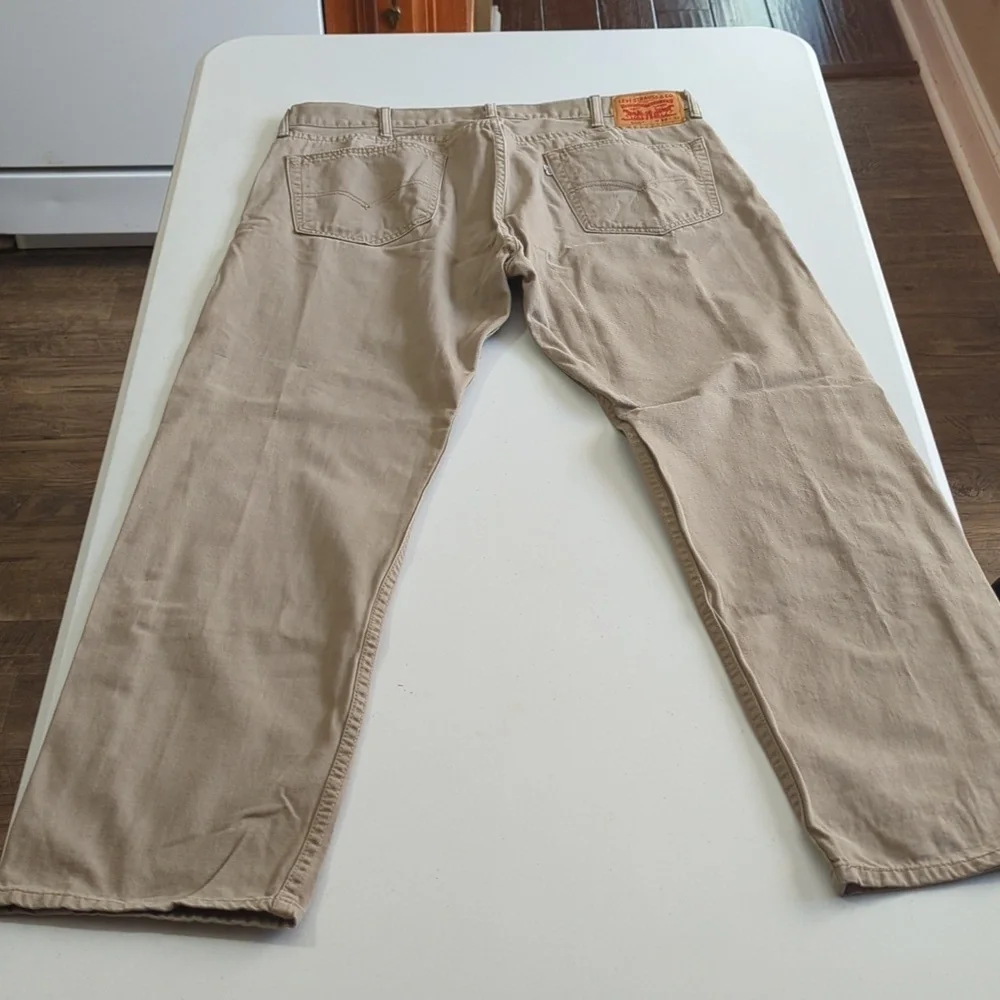 Levi's  505 Beige Pants/Jeans 38 X 32 WHITE TAG !!! BEAUTIFUL....